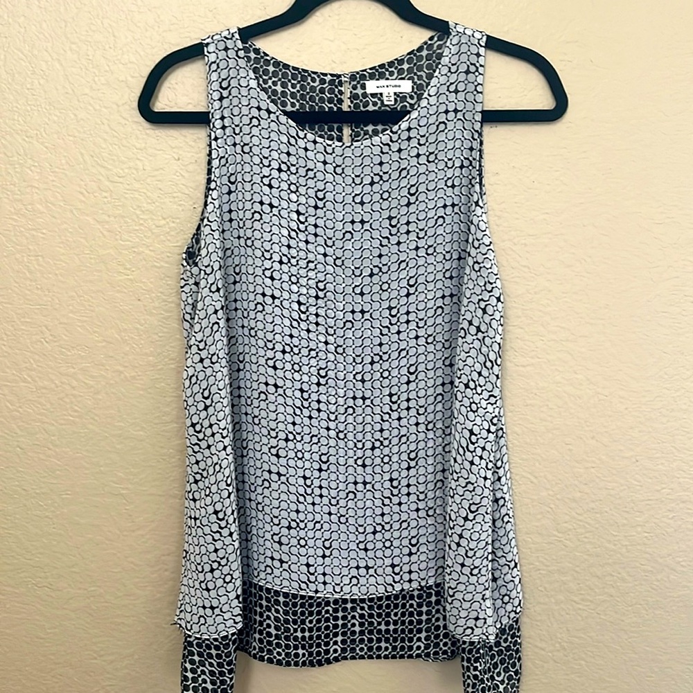 Max Studio Black & White Print Sleeveless Top- Small